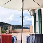 Сasa de vacaciones Les Oliviers Sunset Sea View On Petani *