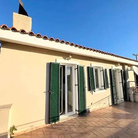 Les Oliviers With Sea View On Petani Vóvikes