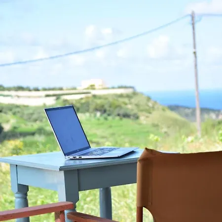 Les Oliviers With Sea View On Petani Vóvikes
