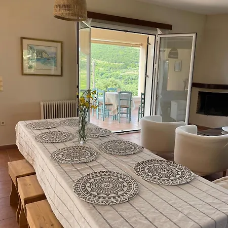 Les Oliviers With Sea View On Petani Holiday home Vovikes